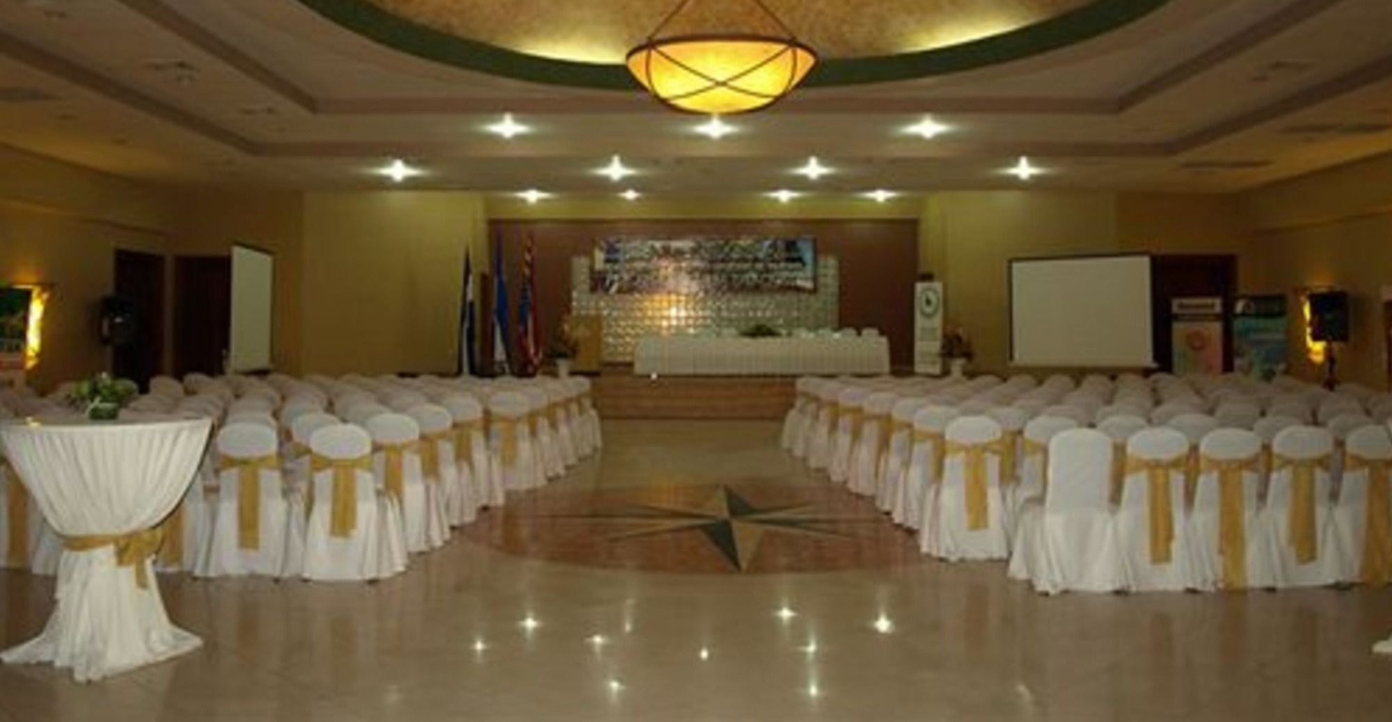 Hotel Quinta Real La Ceiba Eksteriør billede